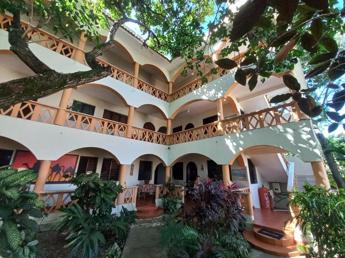 Residencial Estephany Сосуа Экстерьер фото