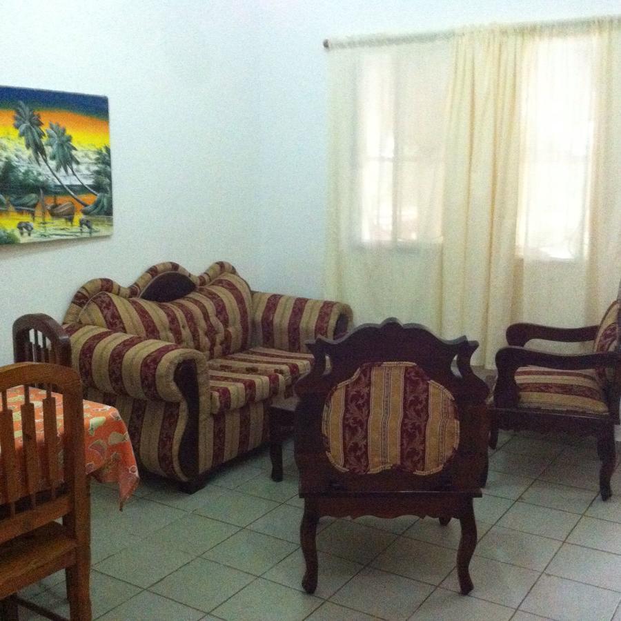 Residencial Estephany Сосуа Экстерьер фото