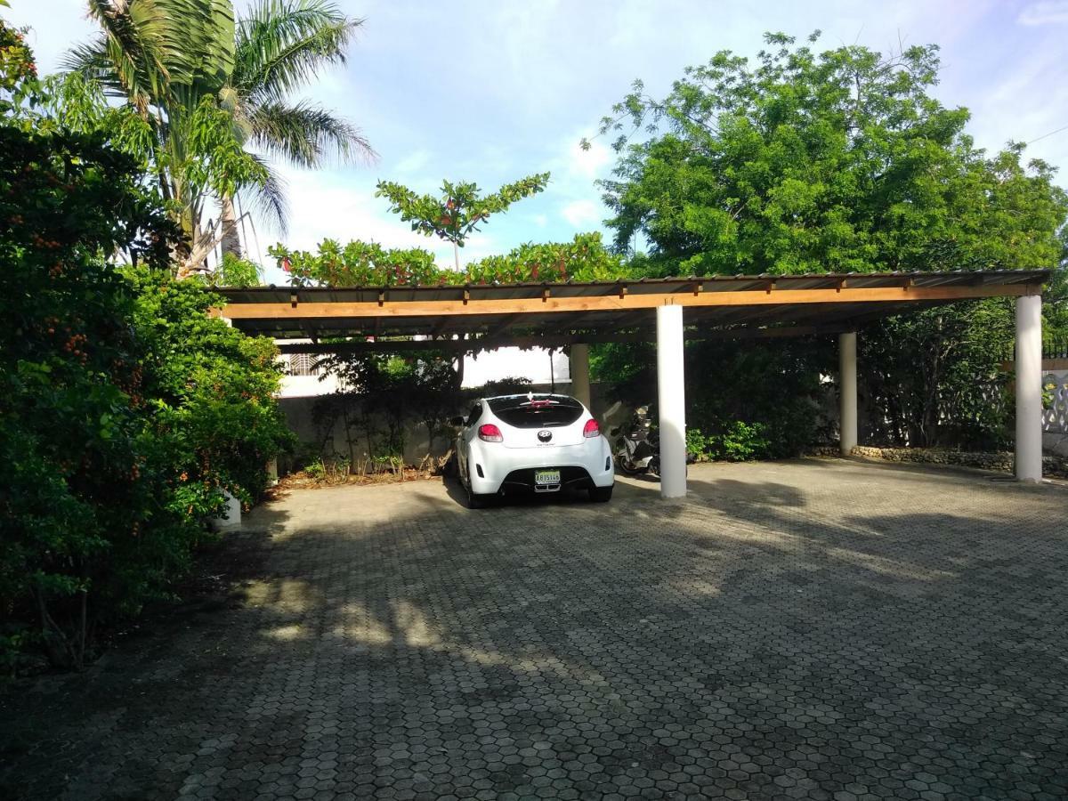Residencial Estephany Сосуа Экстерьер фото